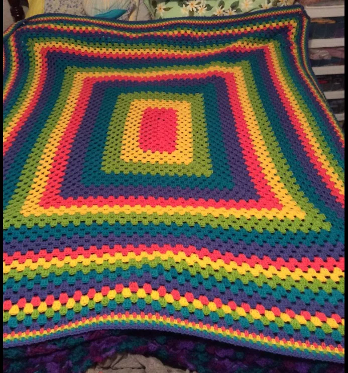 Granny rectangle full size bed.webp